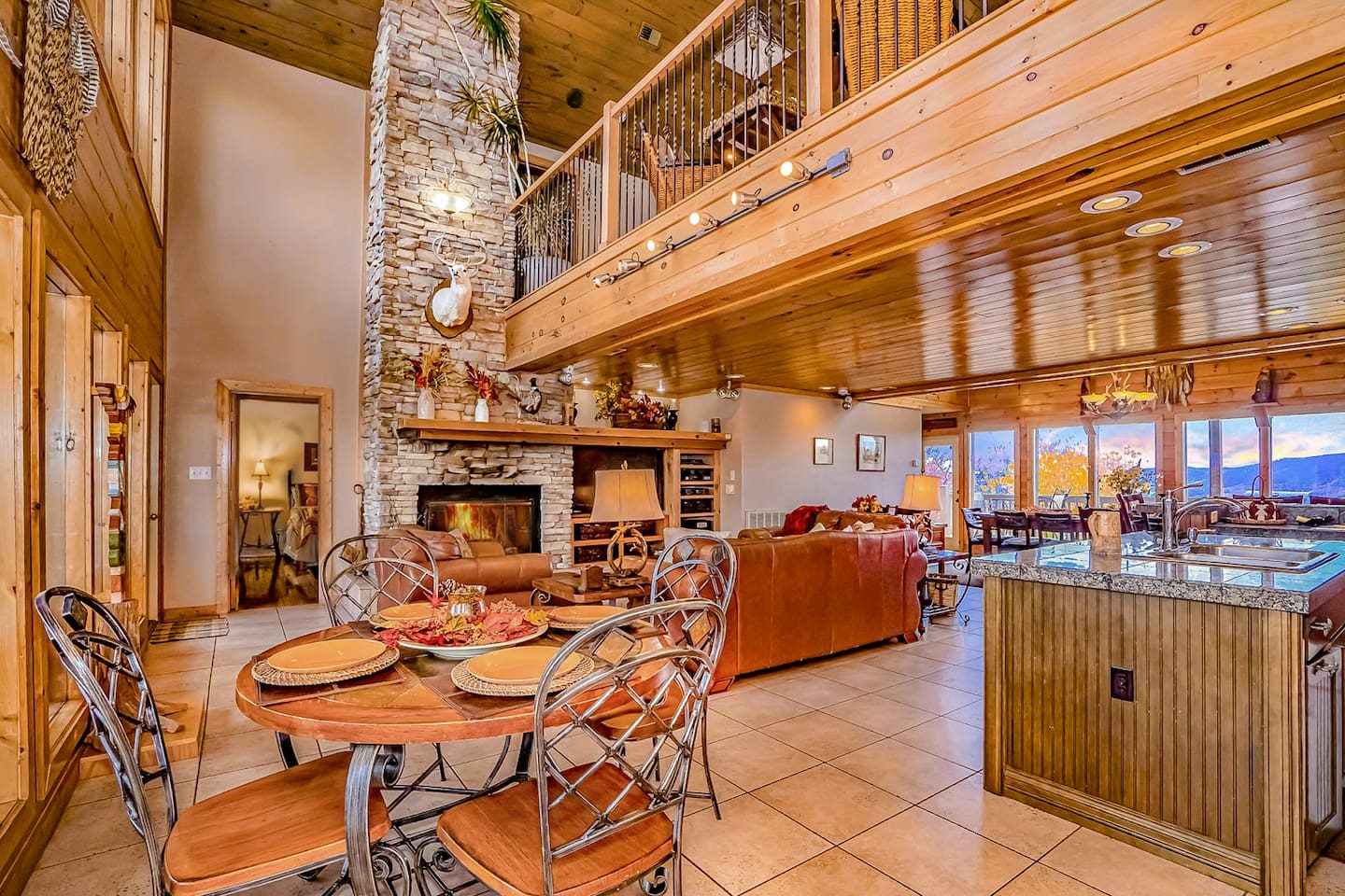 Tanasi Lodge Weddings Retreats Family Getaways Gatlinburg 378529