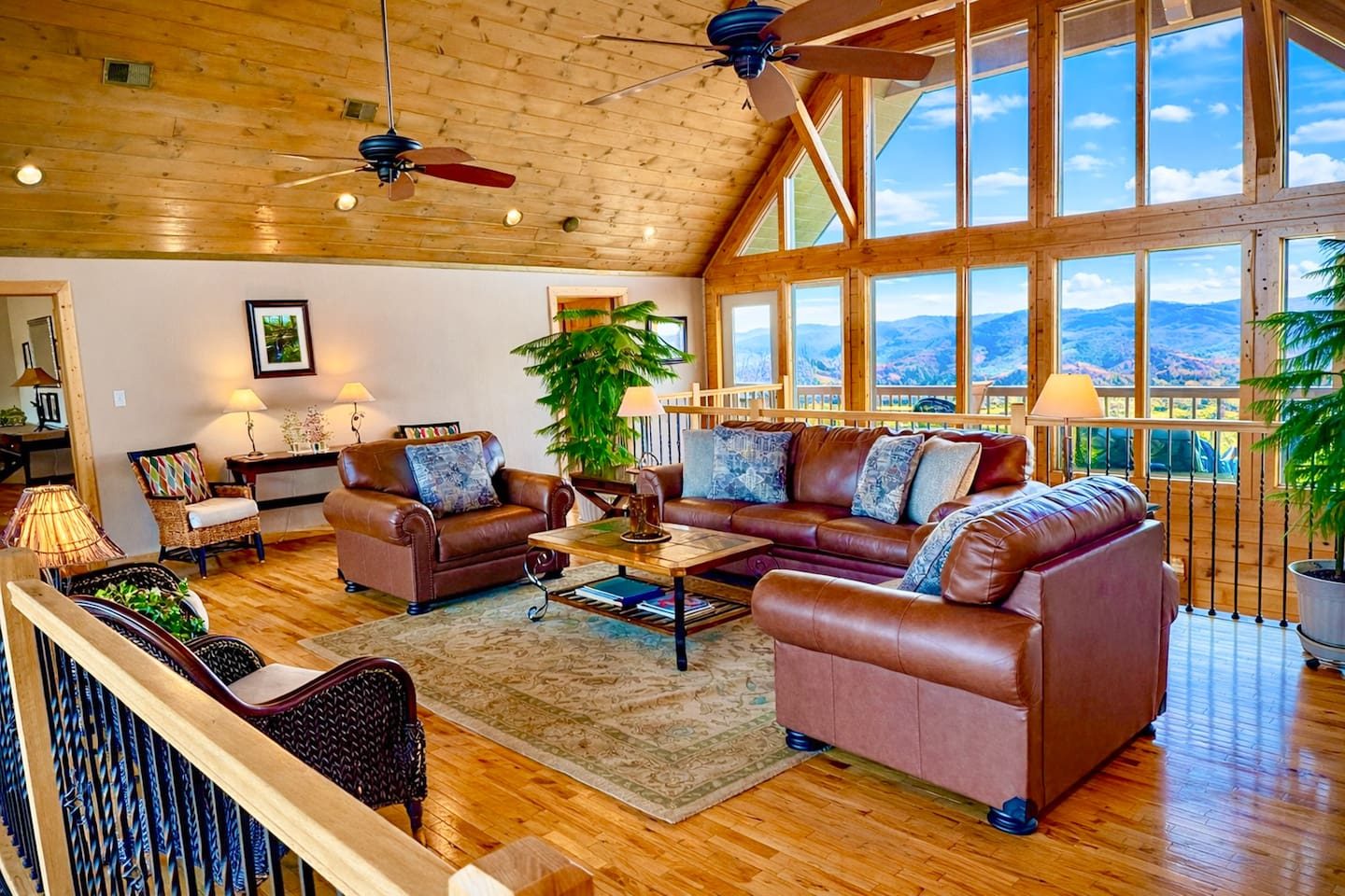 Tanasi Lodge Weddings Retreats Family Getaways Gatlinburg 378529