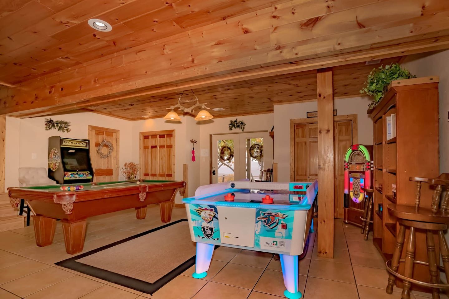 Tanasi Lodge Weddings Retreats Family Getaways Gatlinburg 378529