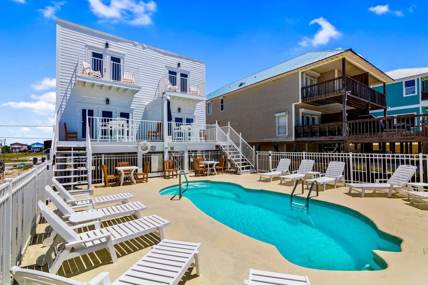 Gulf Shores Duplex A Beachfront Pool 4Bd Sleeps 12 519376