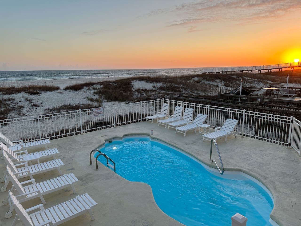 Gulf Shores Duplex A Beachfront Pool 4Bd Sleeps 12 519376