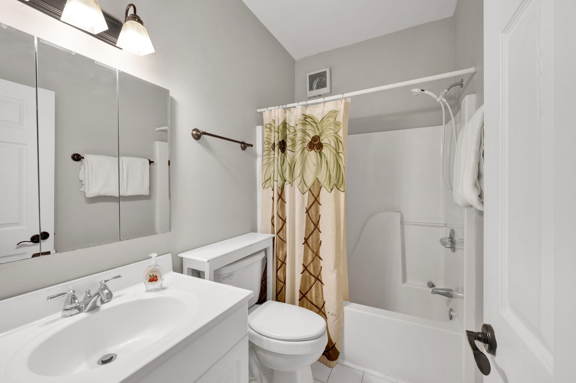 Gulf Shores Duplex B Beachfront Pool 4Bd Newly Furb 519375