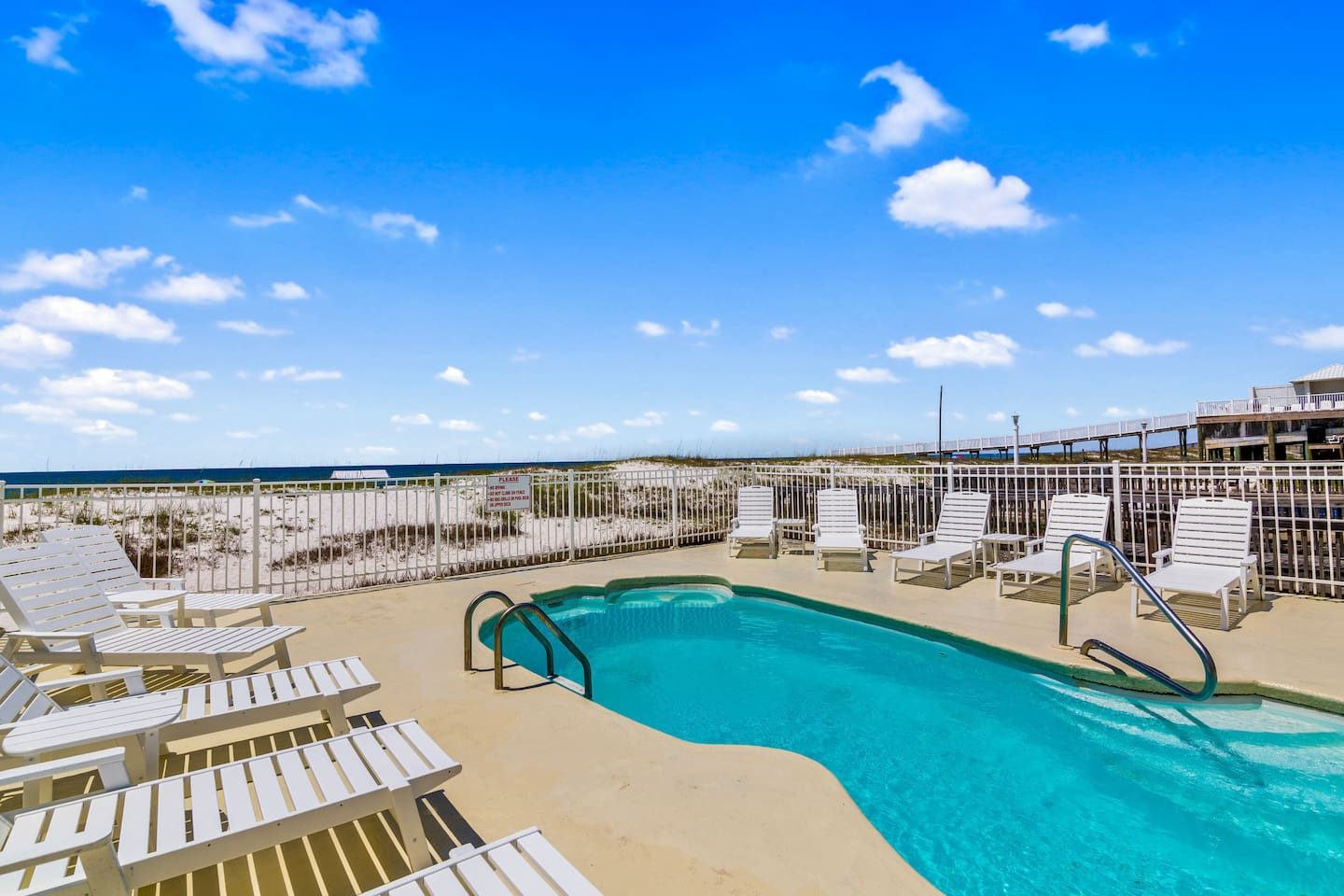 Dolphin View Duplex Gulfshores Beachside Pool 726074